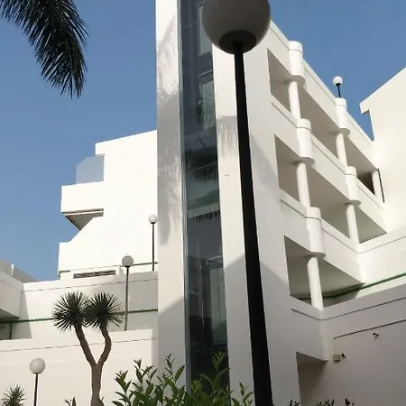 New Deluxe Sunny Villa *