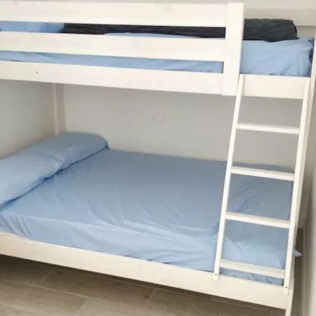 New Deluxe Sunny Villa *